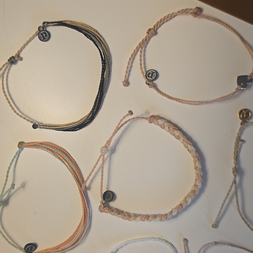 Set Of 11 Pura Vida Bracelets! - Picture 3 of 4